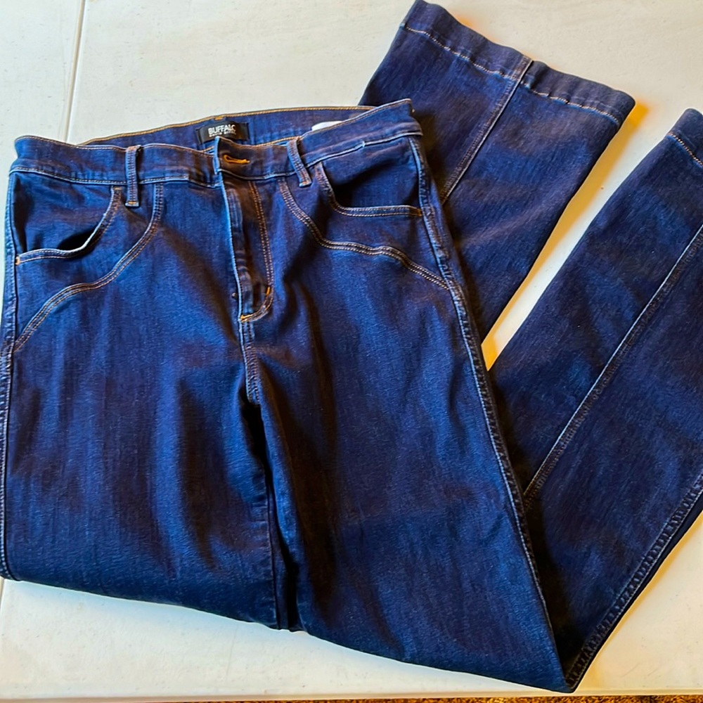 Women’s Size 31